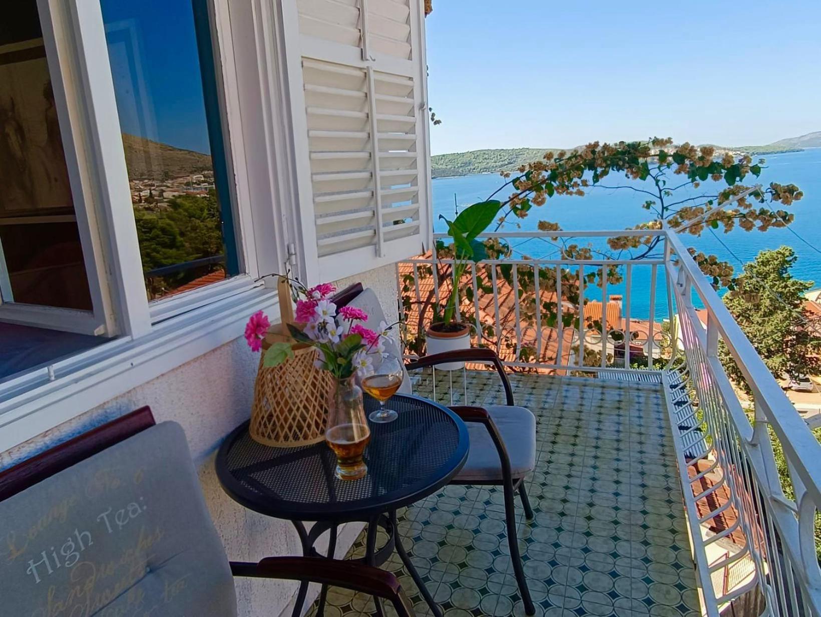 Apartment Spira Puovica Trogir Exterior photo