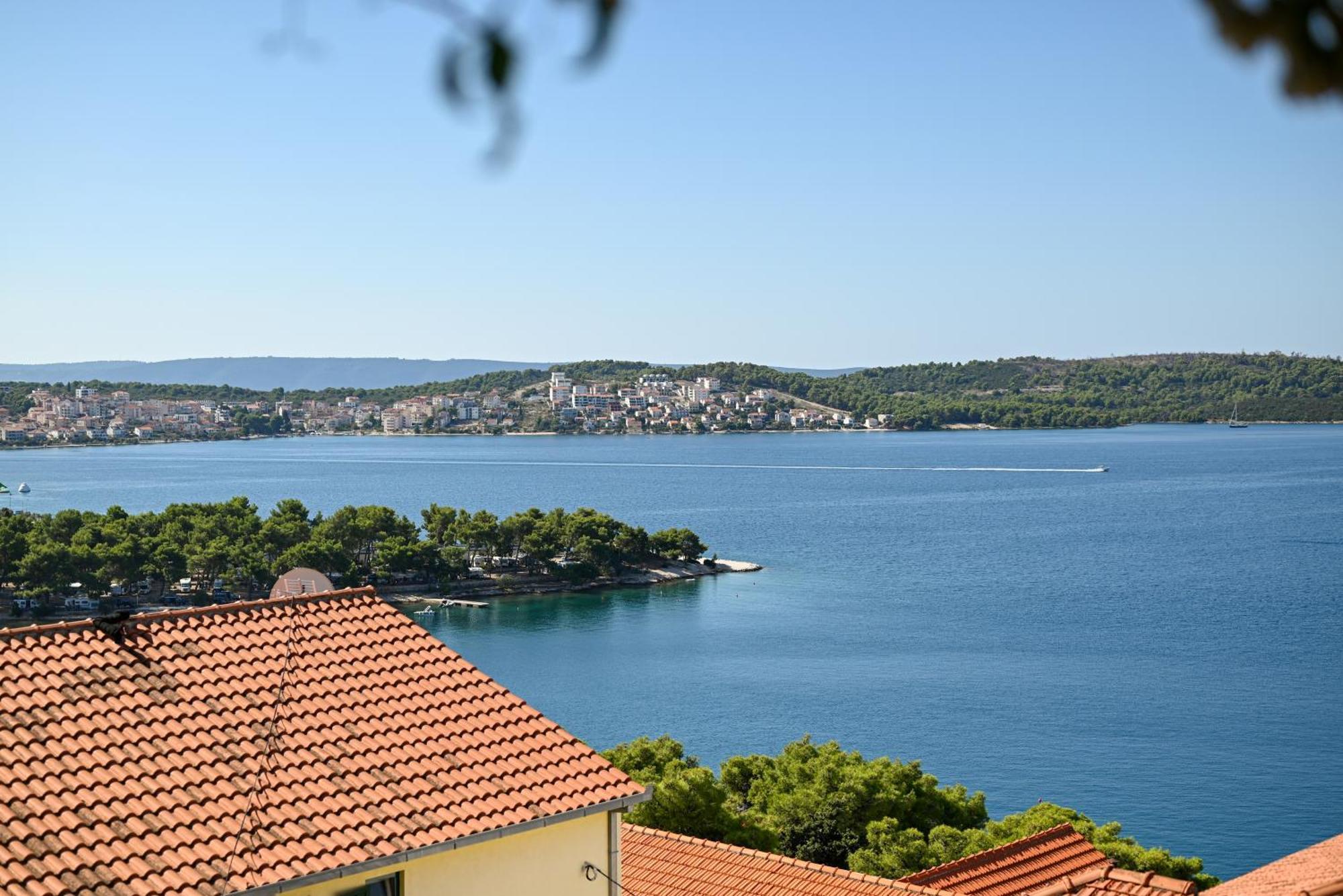 Apartment Spira Puovica Trogir Exterior photo