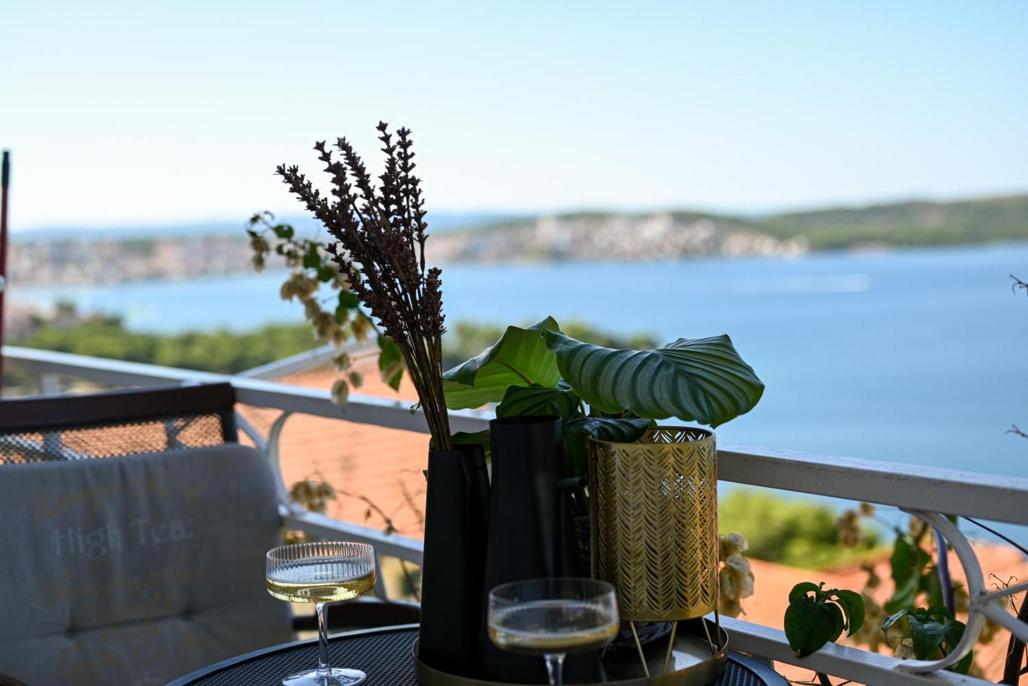 Apartment Spira Puovica Trogir Exterior photo